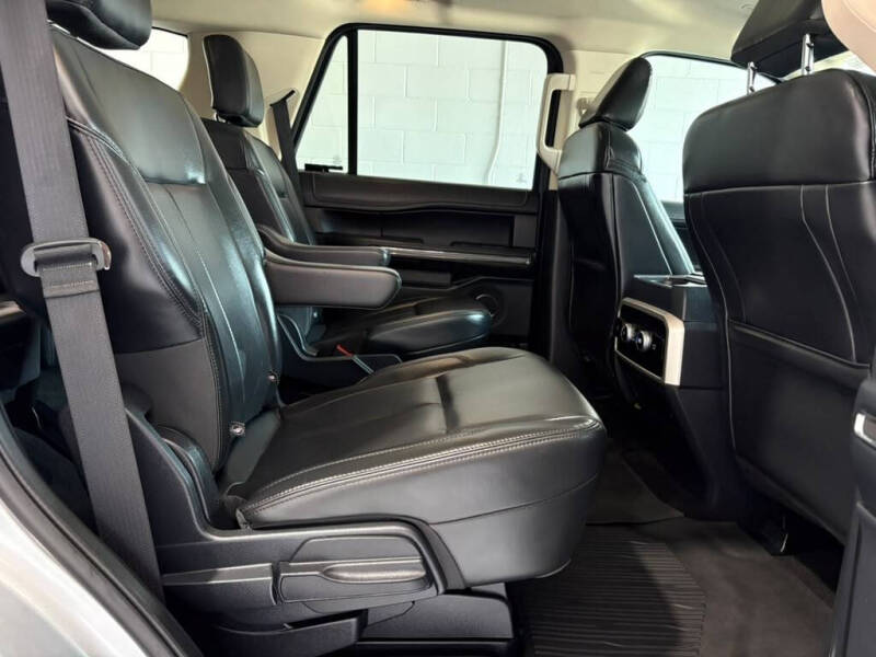 2022 Ford Expedition XLT