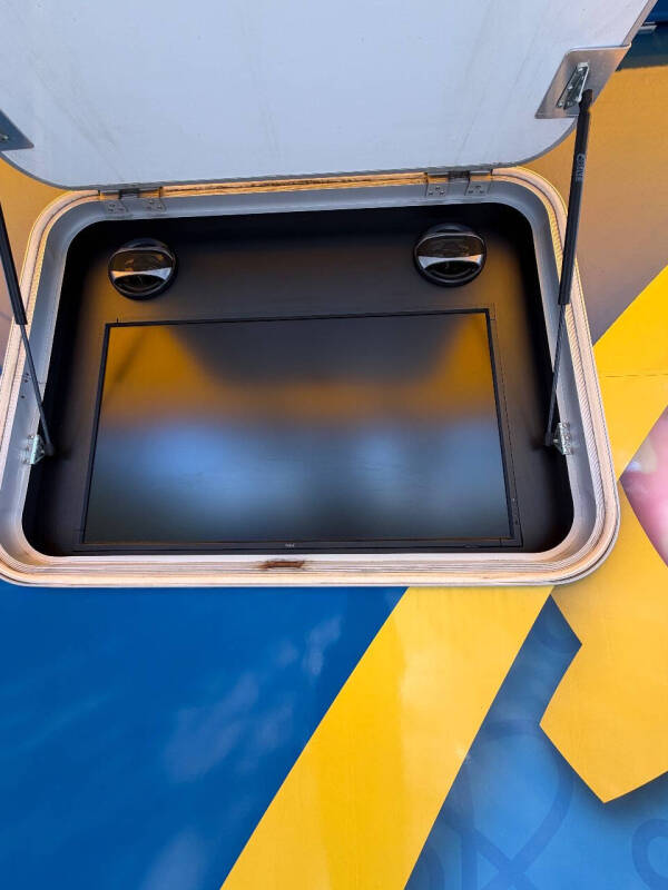 2010 Freightliner Mobile Classroom