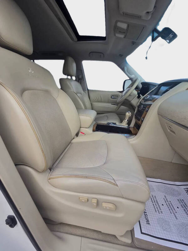 2011 Infiniti QX56