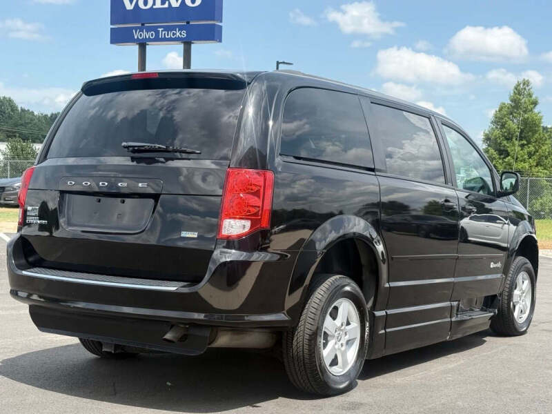 2013 Dodge Grand Caravan SXT