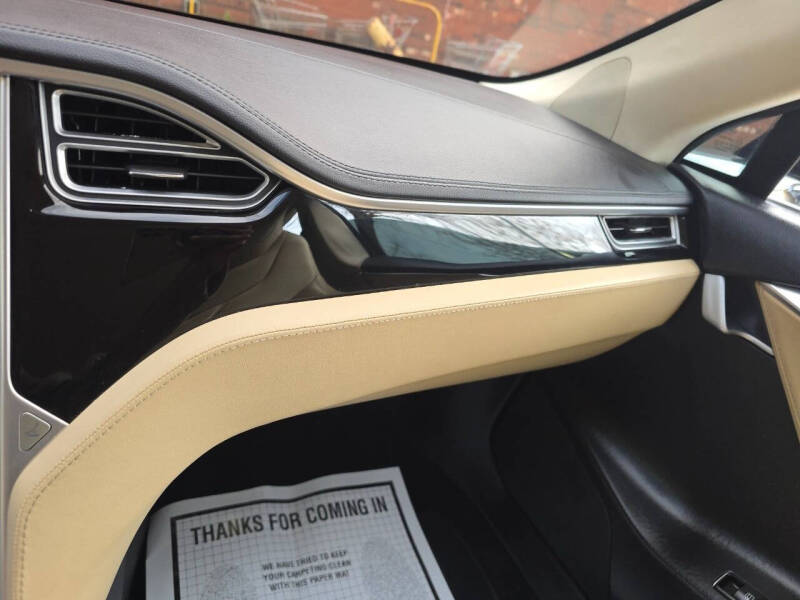 2013 Tesla Model S