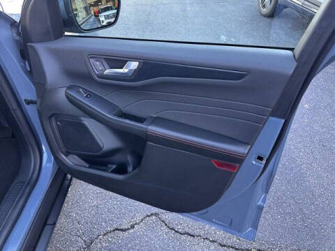 2023 Ford Escape ST-Line Select