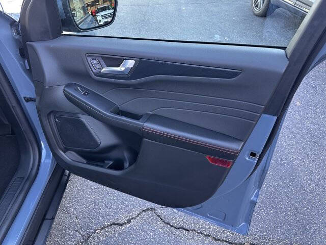 2023 Ford Escape ST-Line Select