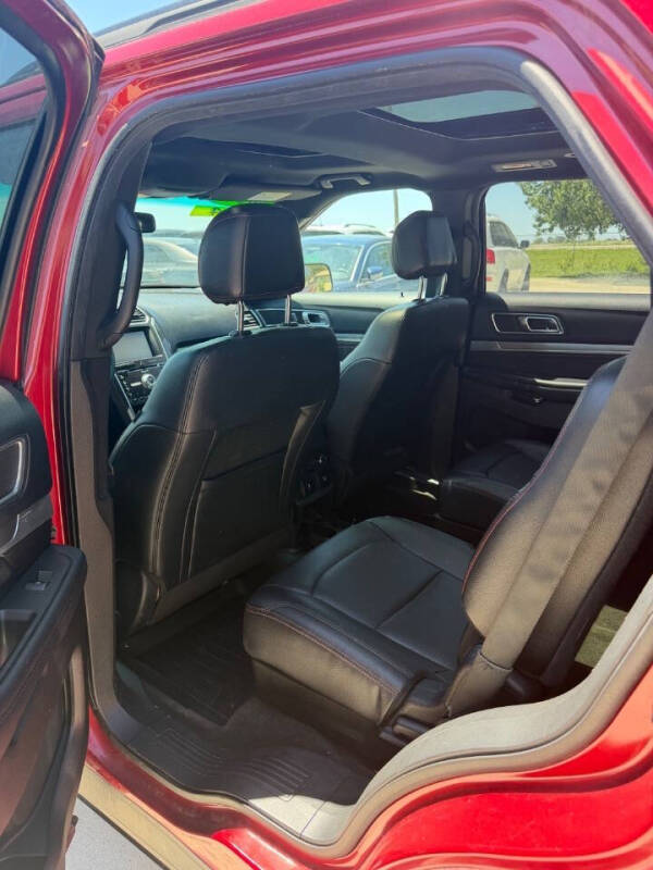 2016 Ford Explorer Sport