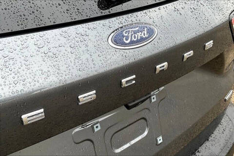 2021 Ford Escape Hybrid SE