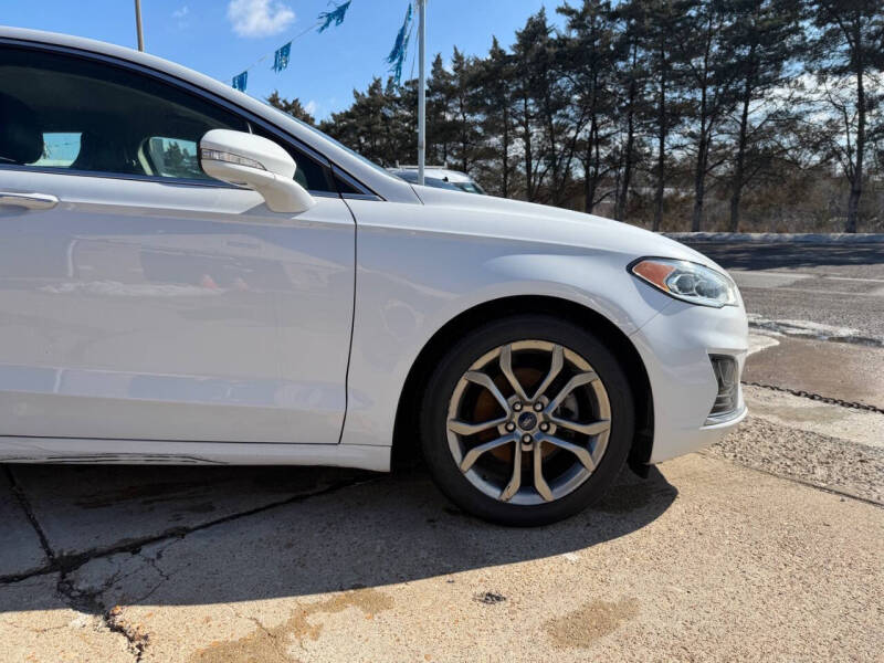 2019 Ford Fusion SEL