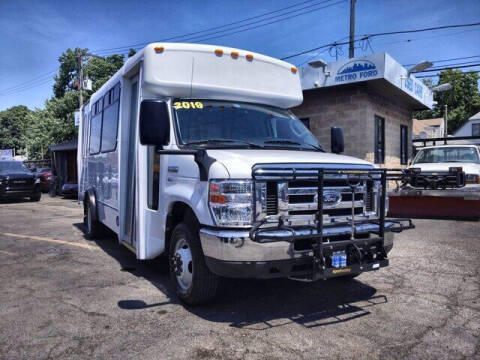2019 Ford E-Series Chassis