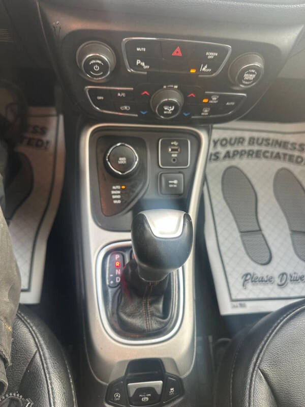 2018 Jeep Compass Latitude