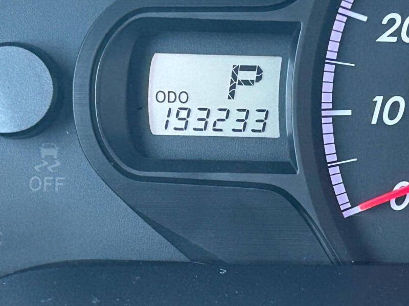 2014 Toyota Sienna LE 8-Passenger
