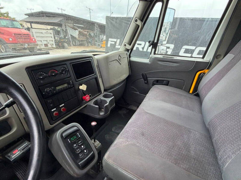 2012 International DuraStar 4300