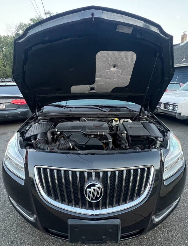 2012 Buick Regal Premium 1