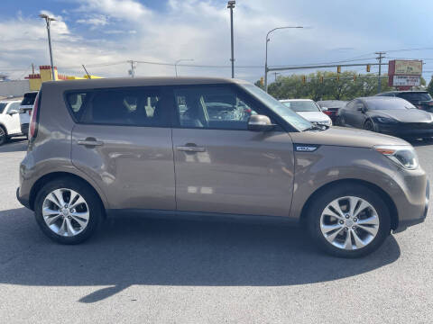 2014 Kia Soul +