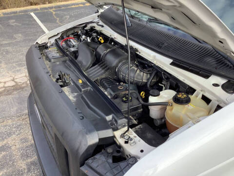 2010 Ford E-Series E-350 SD