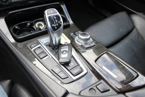 2011 BMW 5 Series 550i xDrive