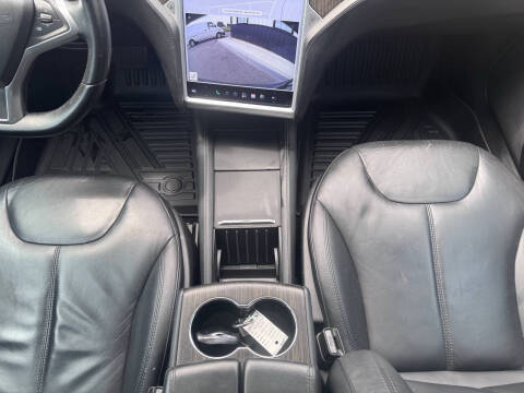 2013 Tesla Model S