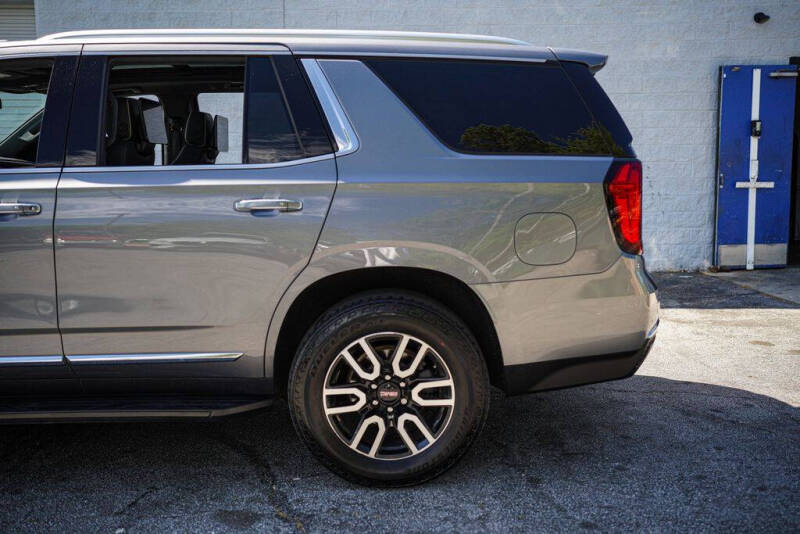 2021 GMC Yukon SLT