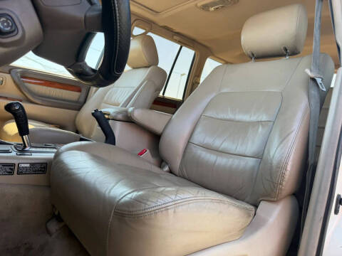 1999 Lexus LX 470
