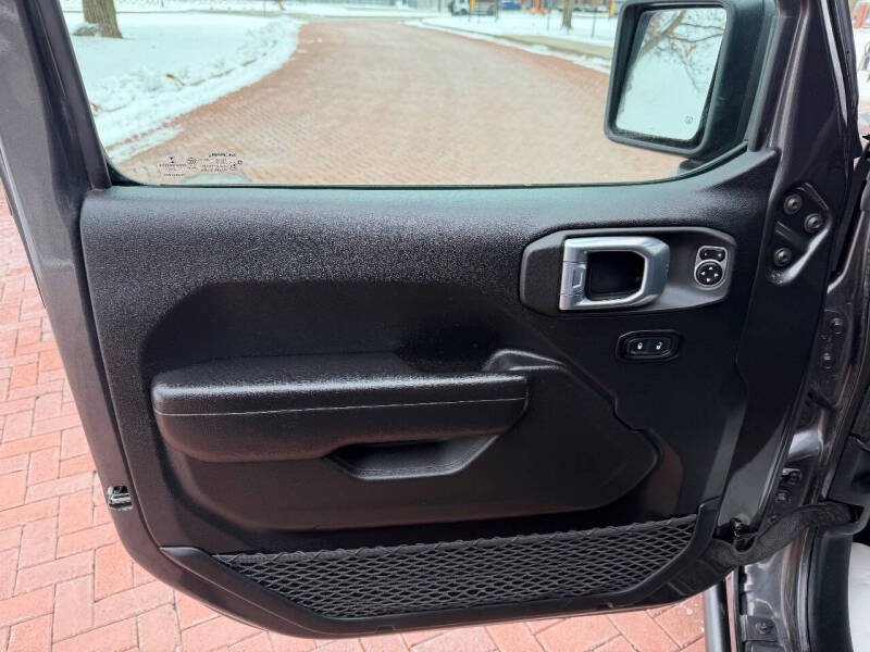 2021 Jeep Gladiator Sport S