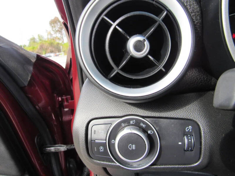 2017 Alfa Romeo Giulia