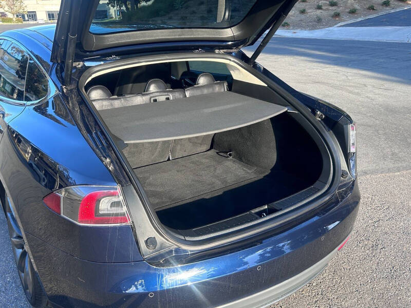 2014 Tesla Model S 85