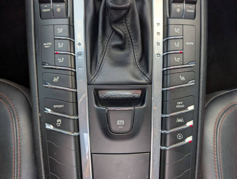 2018 Porsche Macan S