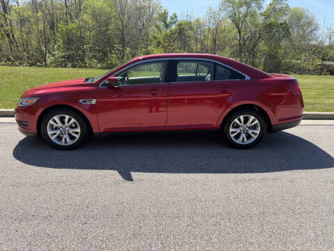 2011 Ford Taurus SEL