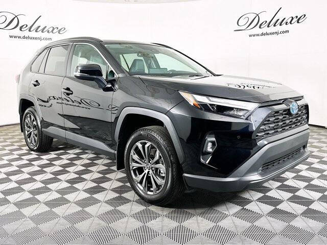 2024 Toyota RAV4 Hybrid XLE Premium