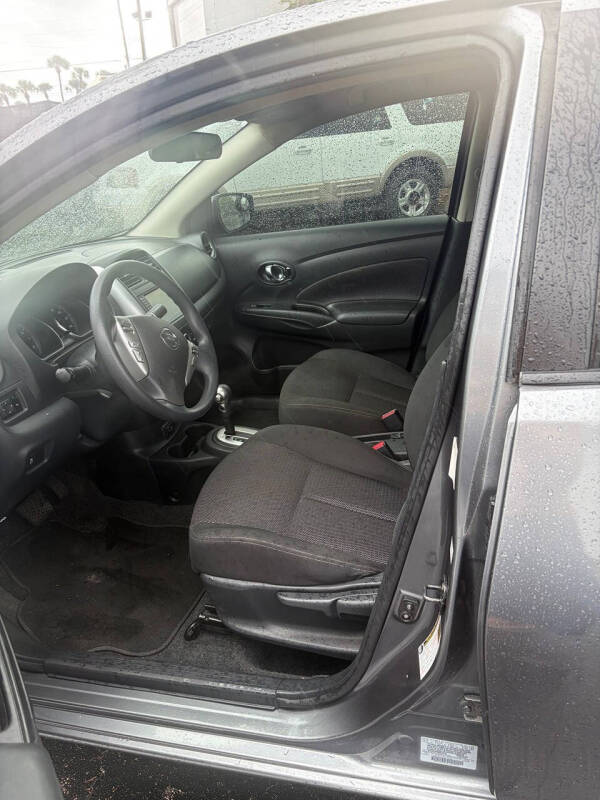 2019 Nissan Versa S