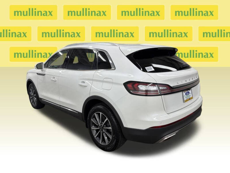 2022 Lincoln Nautilus Standard