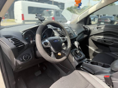 2016 Ford Escape S