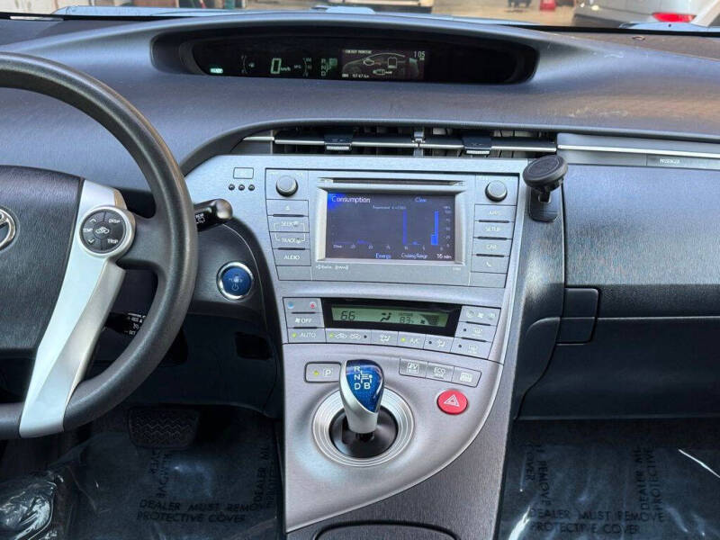 2015 Toyota Prius Three