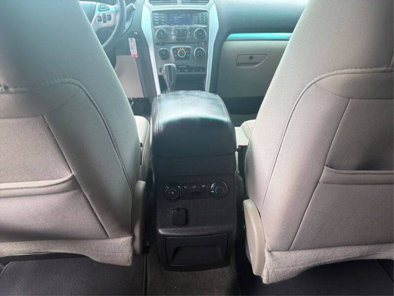 2014 Ford Explorer