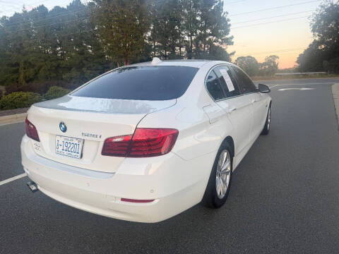2015 BMW 5 Series 528i