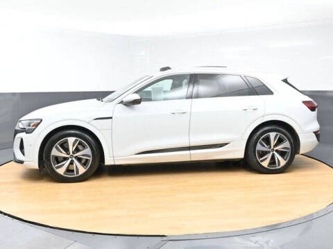 2024 Audi Q8 e-tron quattro Premium Plus