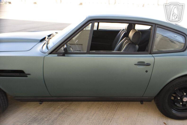1976 Aston Martin V8 Vantage