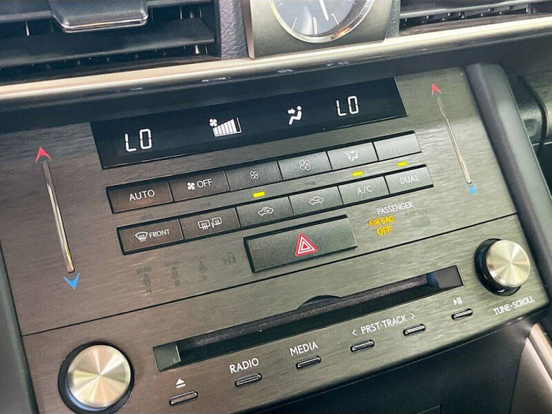 2020 Lexus IS 300