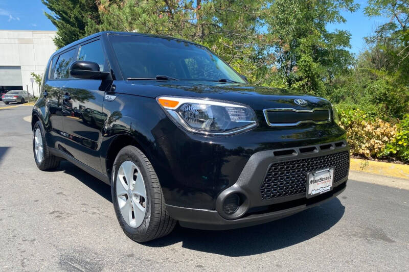 Used 2016 Kia Soul Base with VIN KNDJN2A28G7398108 for sale in Chantilly, VA