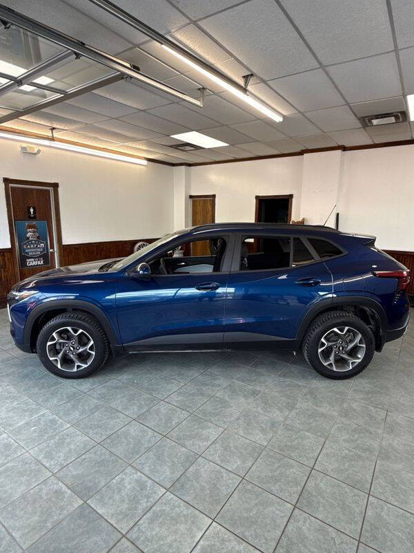 2024 Chevrolet Trax LT