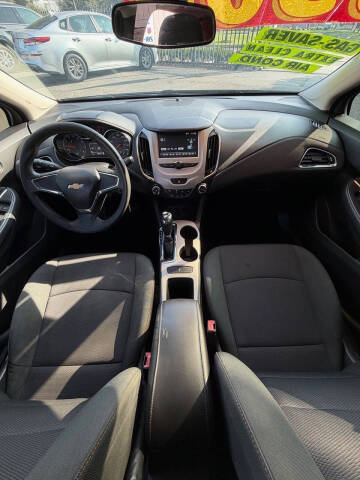 2017 Chevrolet Cruze LS Auto