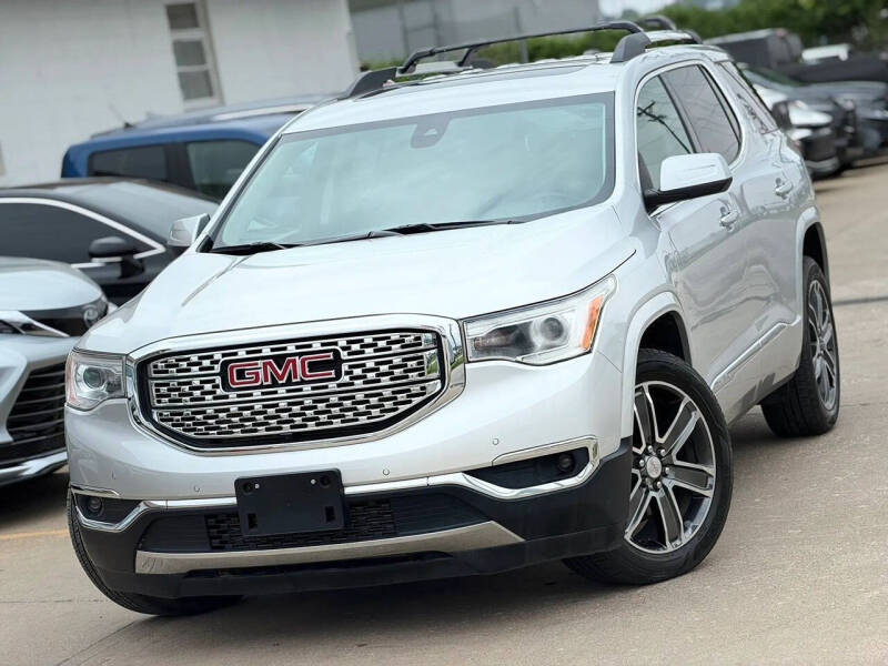 2017 GMC Acadia Denali