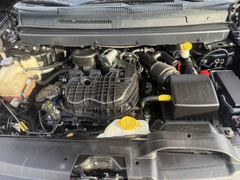 2017 Dodge Journey GT photo 3