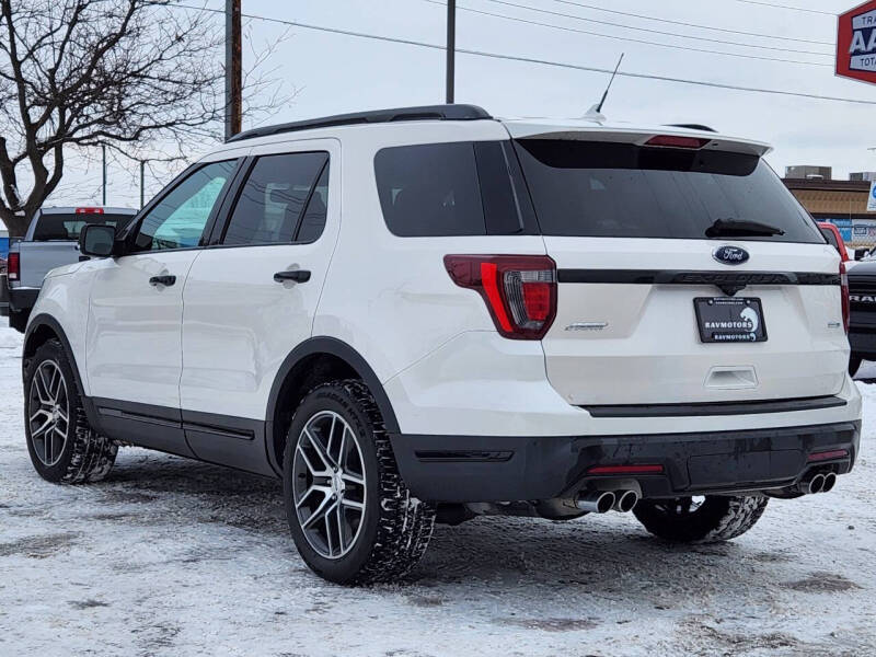 2019 Ford Explorer Sport
