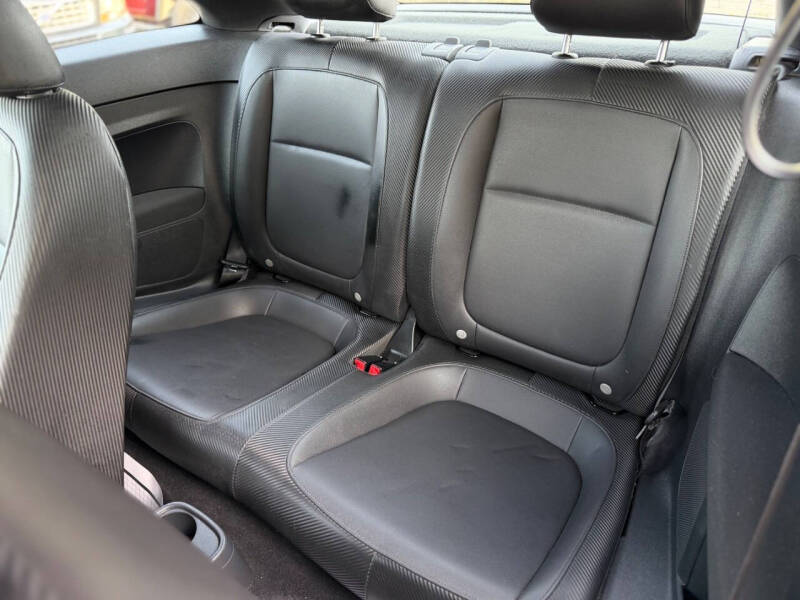 2016 Volkswagen Beetle 1.8T Classic PZEV