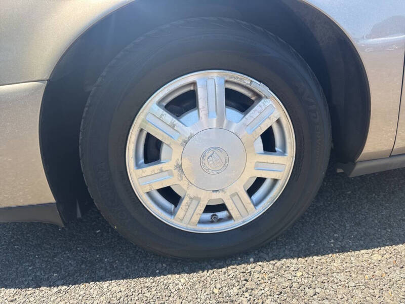 2004 Cadillac DeVille