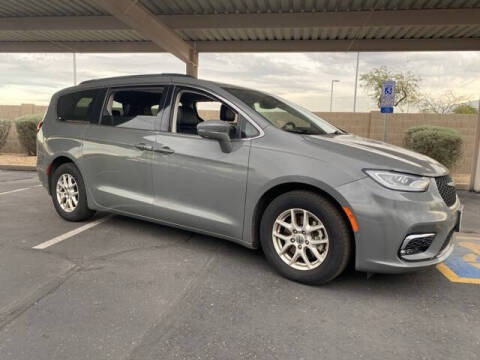 2022 Chrysler Pacifica Touring L