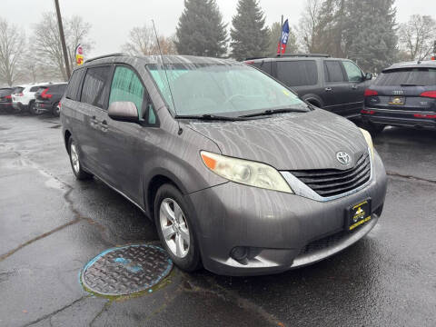 2013 Toyota Sienna