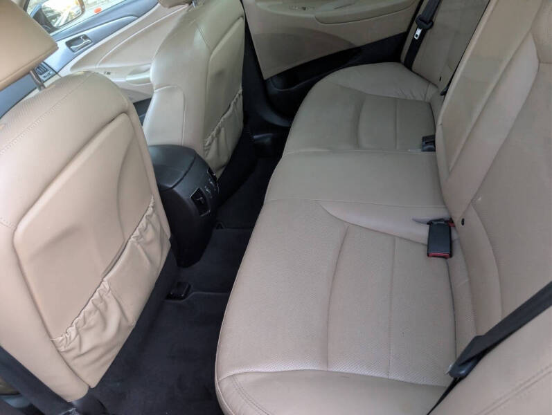 2012 Hyundai Sonata Hybrid