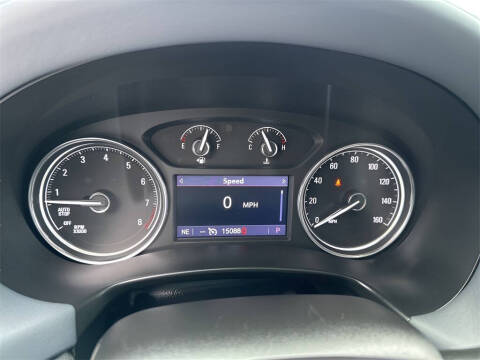 2023 Buick Enclave Essence