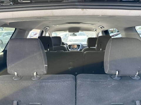 2017 GMC Acadia SLE-1