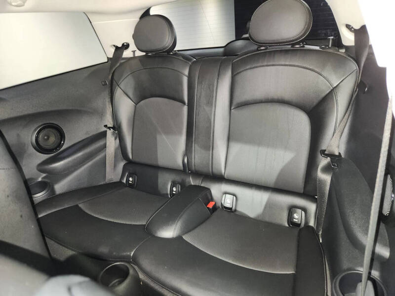 2016 MINI Hardtop 2 Door Cooper